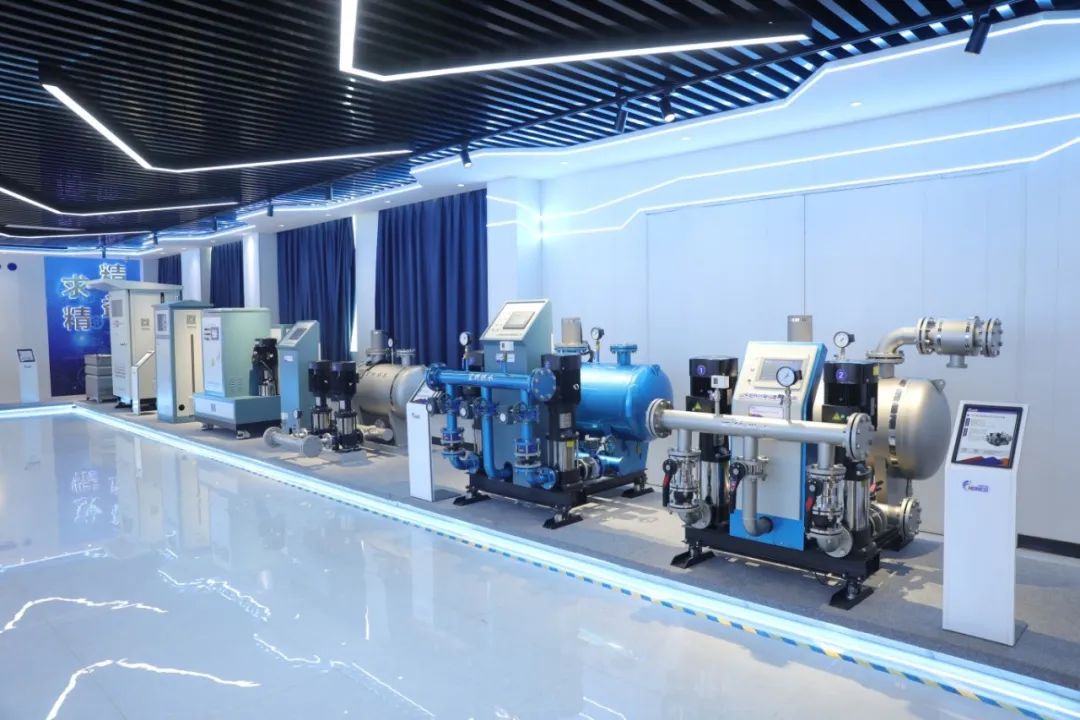 潍坊滨海区：山东宏科水电创新制造，将“水泵房”升级为“标准化箱体”领跑水资源专用机械设备